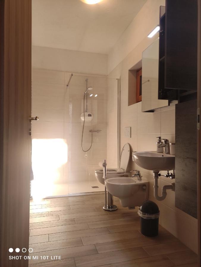 Dal Mariano Apartment Brenzone sul Garda Ngoại thất bức ảnh